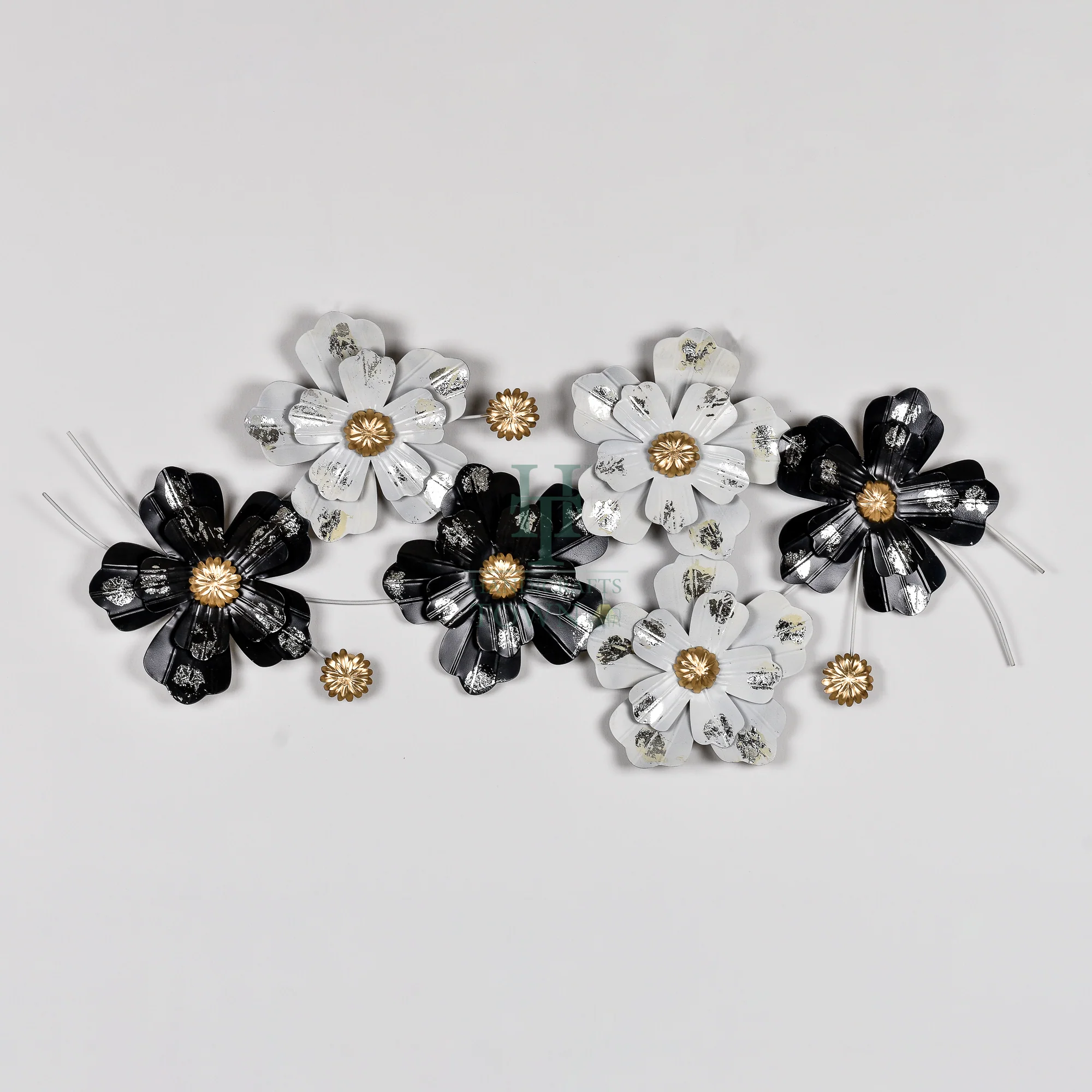 Black And White Metal Wall Art - Image 5
