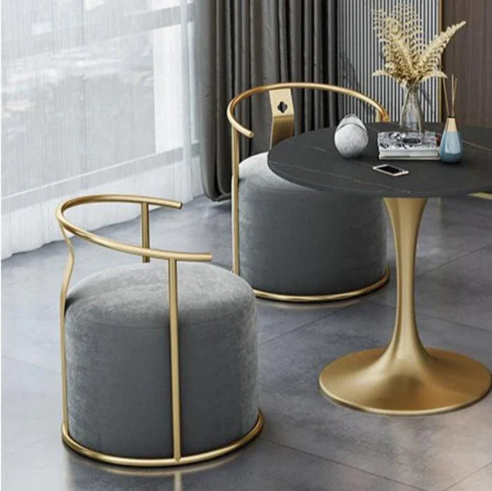 Luxurette Round Table Set - Image 3