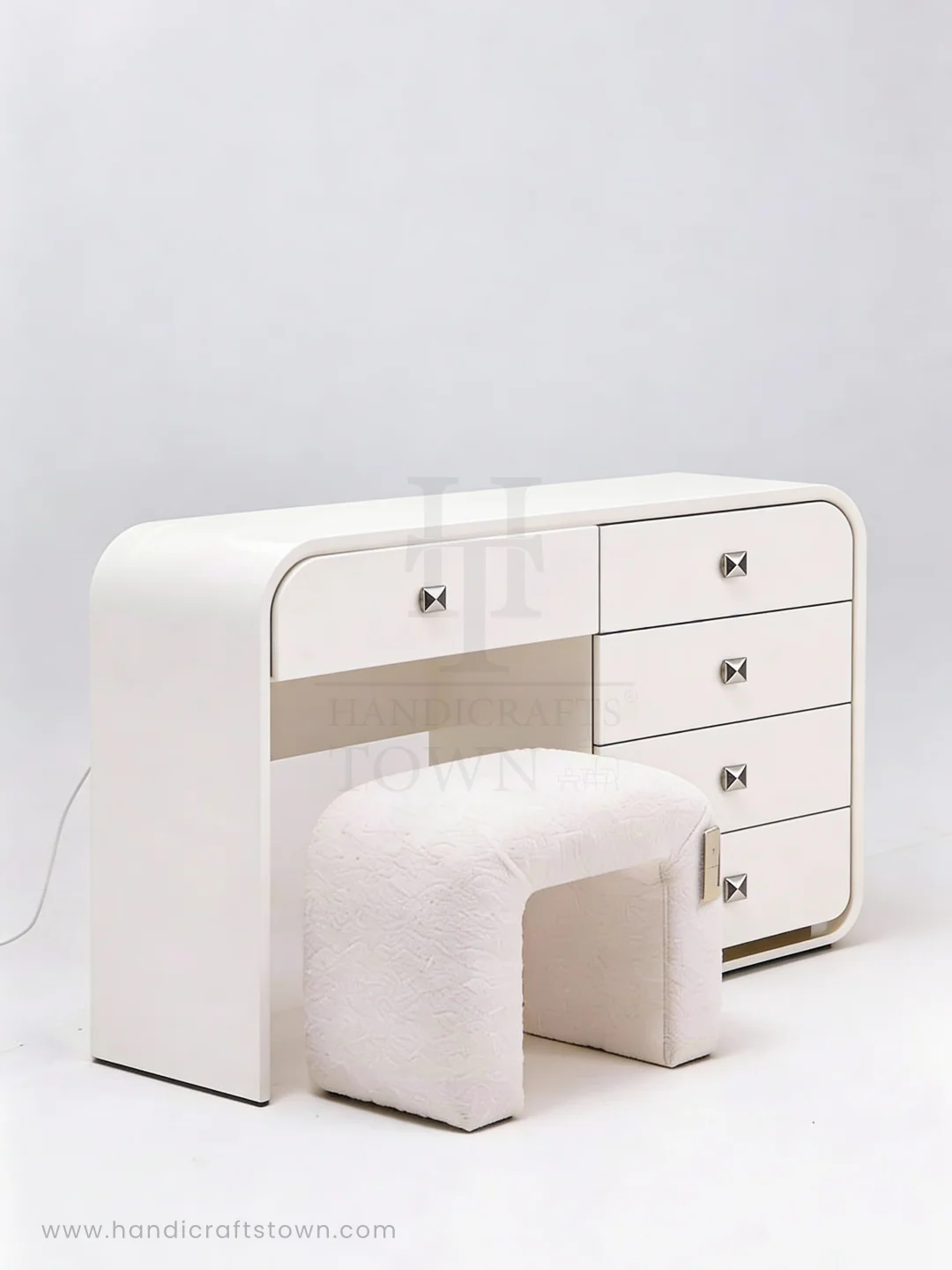 Pearlline Dressing Set - Image 4
